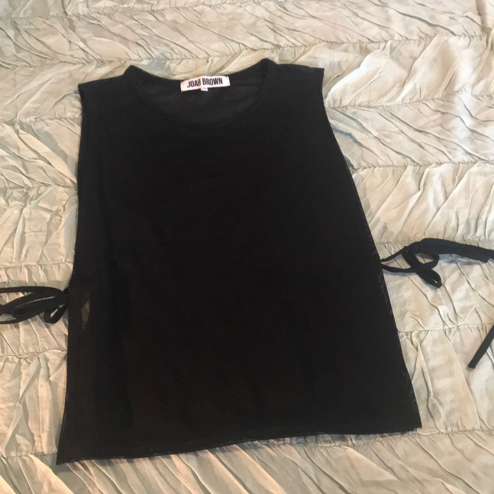 Joah Brown Black top.